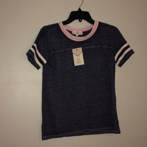 NEW WITH TAGS cute tee
